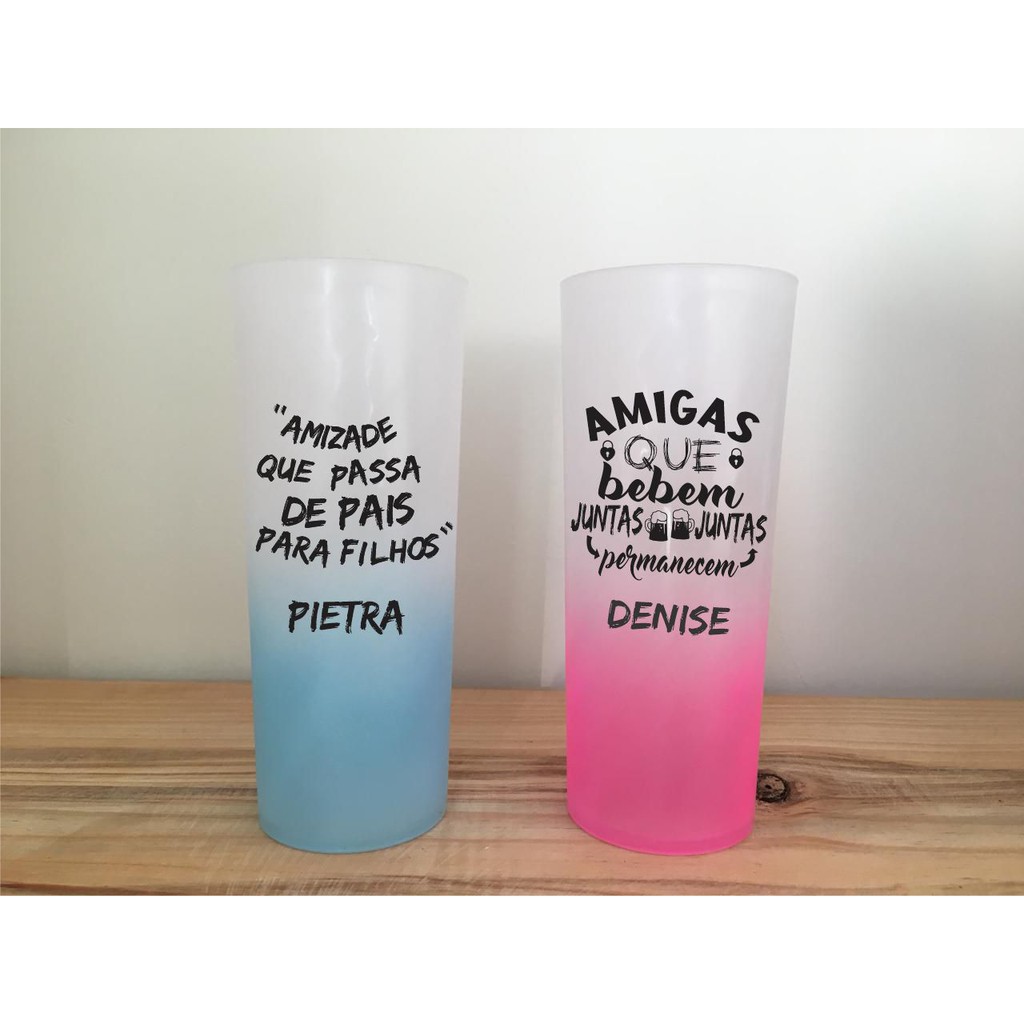 Copo com tampa e canudo personalizado