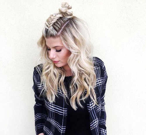 5 ideias de títulos:
1. Meio Coque vs. Coque Despojado: Qual o seu estilo?
2. Tutorial Rápido: Como fazer um coque despojado em 5 minutos.
3. Dicas de Ouro para um Coque Despojado Perfeito.
4. Coque com Cabelo Solto: O Penteado Versátil para Todas as Ocasiões.
5. Cabelos Cacheados e o Coque Despojado: Um Guia Completo.