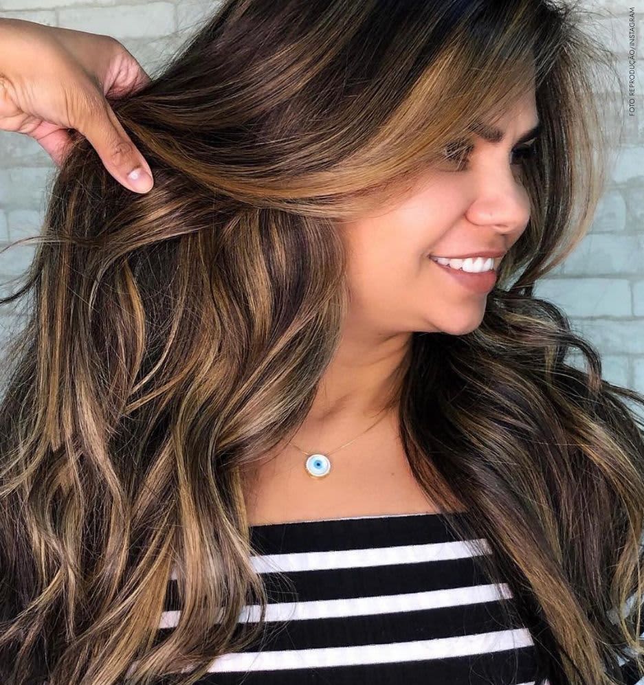 cor de cabelo para pele morena clara
