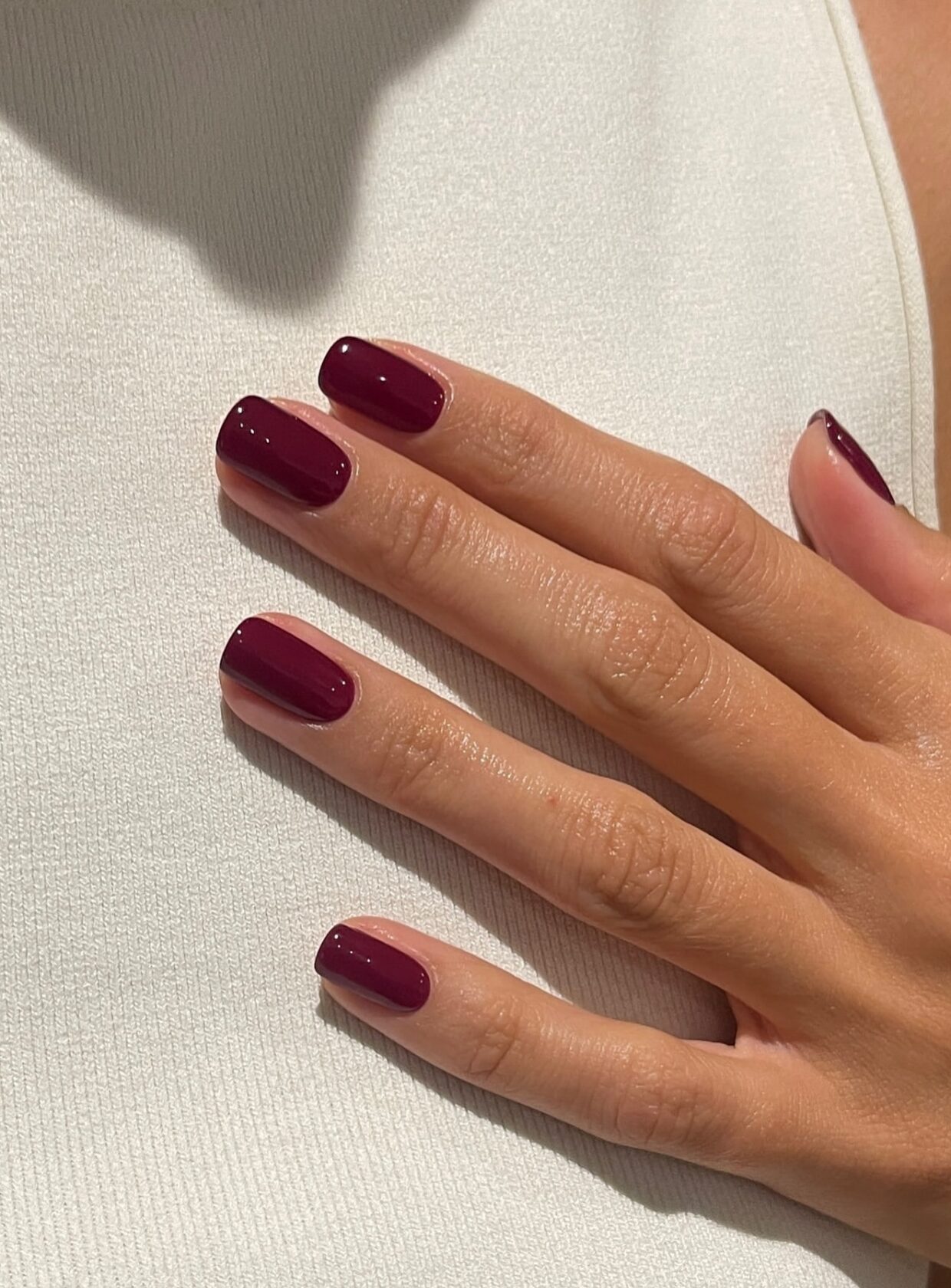 Como escolher a cor de esmalte ideal para sua pele