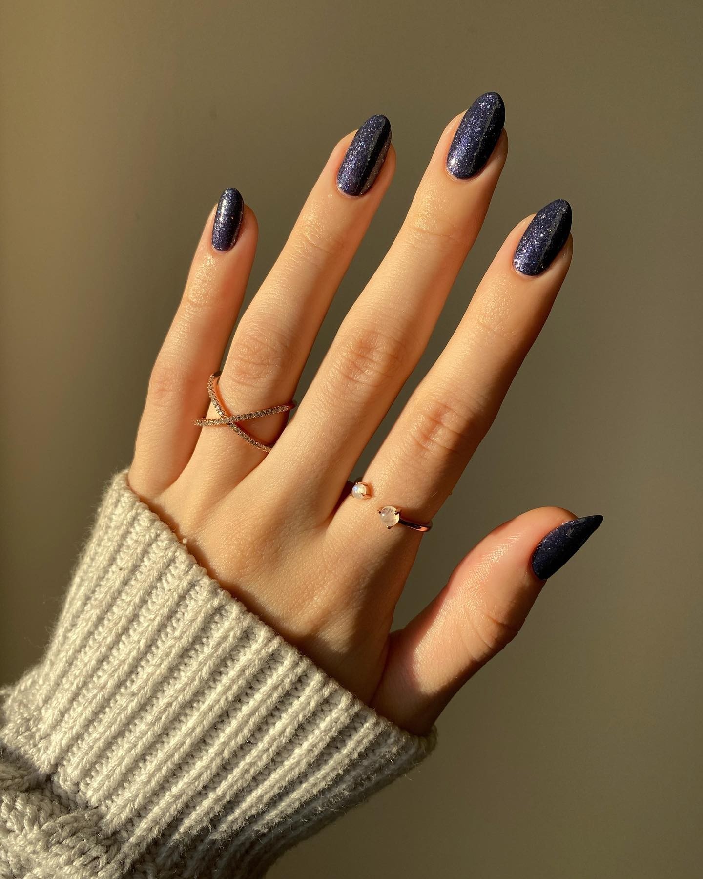 Pantone e WGSN: As cores que vão dominar o mundo dos esmaltes em 2025 e 2026