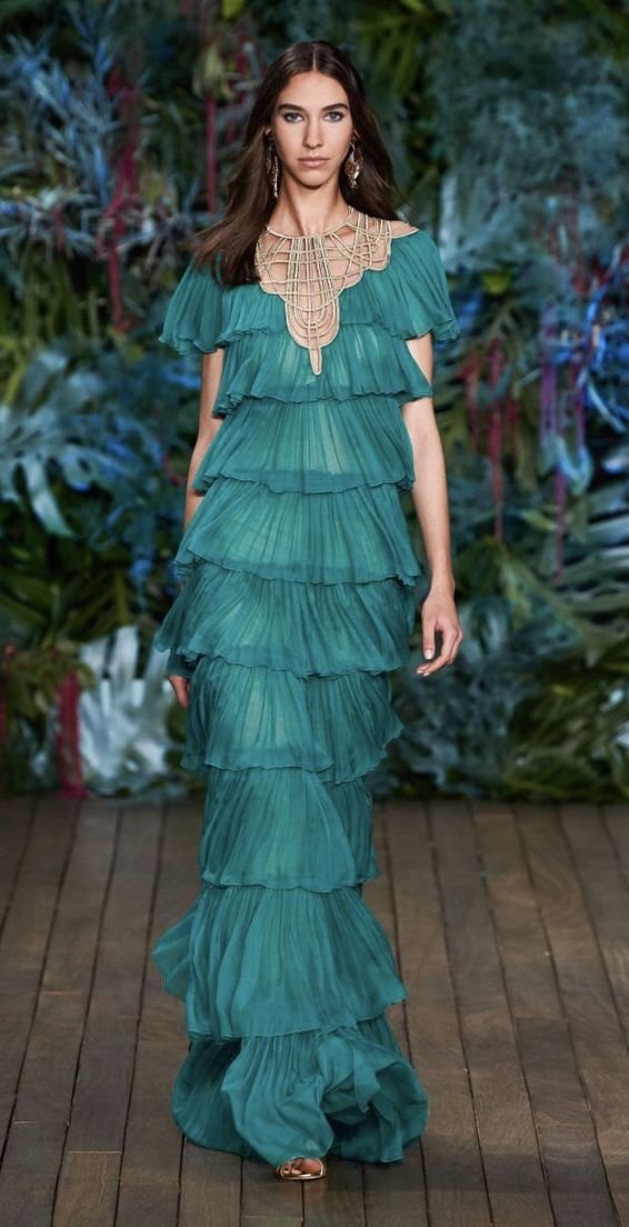 Mix de Texturas e Cores Monocromáticas: A Tendência Chave do Inverno 2026