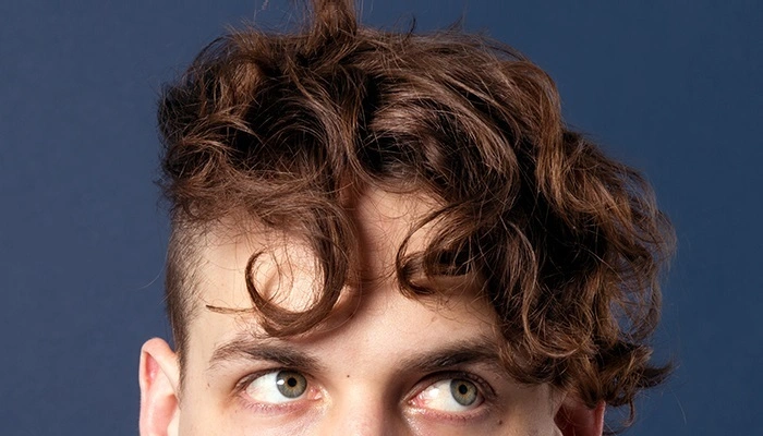 Top 5 Cortes Modernos para Cabelo 2C Masculino: Estilo e Praticidade