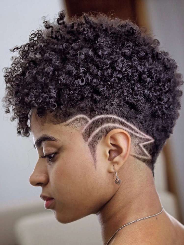 Produtos Indispensáveis para a Finalização Perfeita de Cachos 3C e 4A