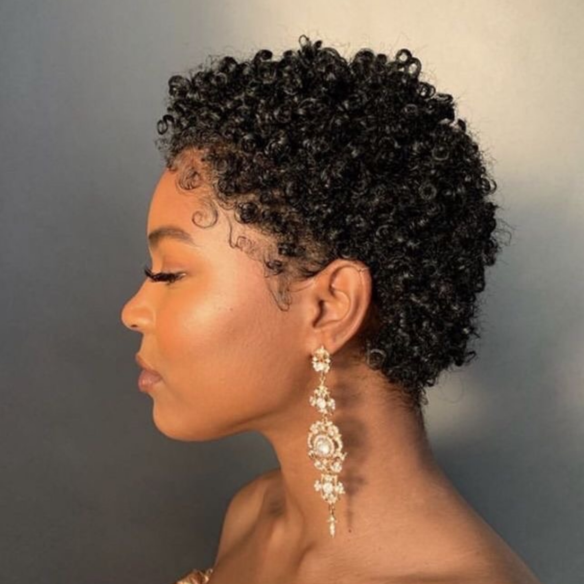 Guia Completo de Finalização para Cabelo 4C Curto