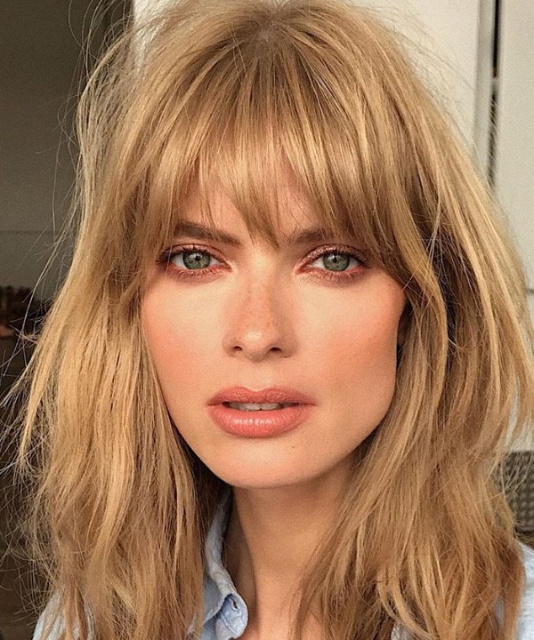 Do Beehive ao Bouffant: Desvendando os Segredos do Volume nos Cabelos Anos 60