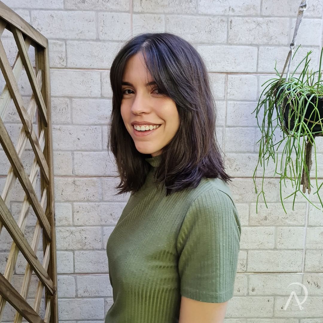 corte de cabelo acima do ombro para cabelo cacheado fino