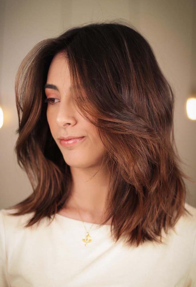 ideias de corte de cabelo com franja lateral para inspirar