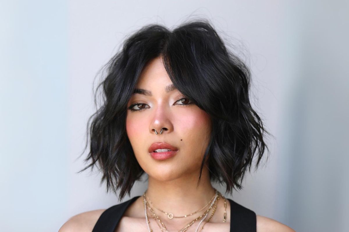 corte de cabelo curto e repicado feminino