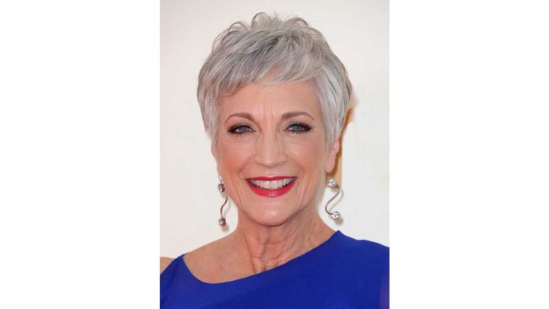 corte de cabelo curto para senhoras com mais de 60 anos