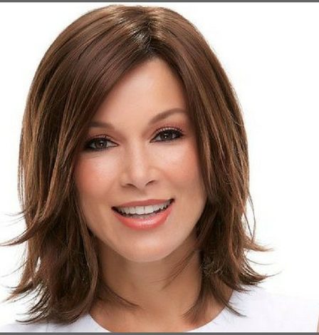 corte de cabelo curto repicado em camadas