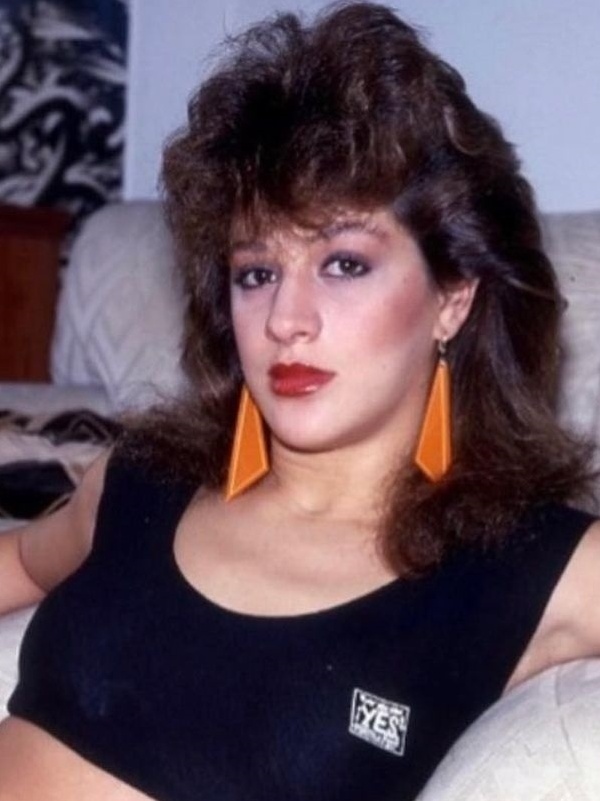 Cabelos Volumosos: O Segredo dos Penteados Metaleiros dos Anos 80