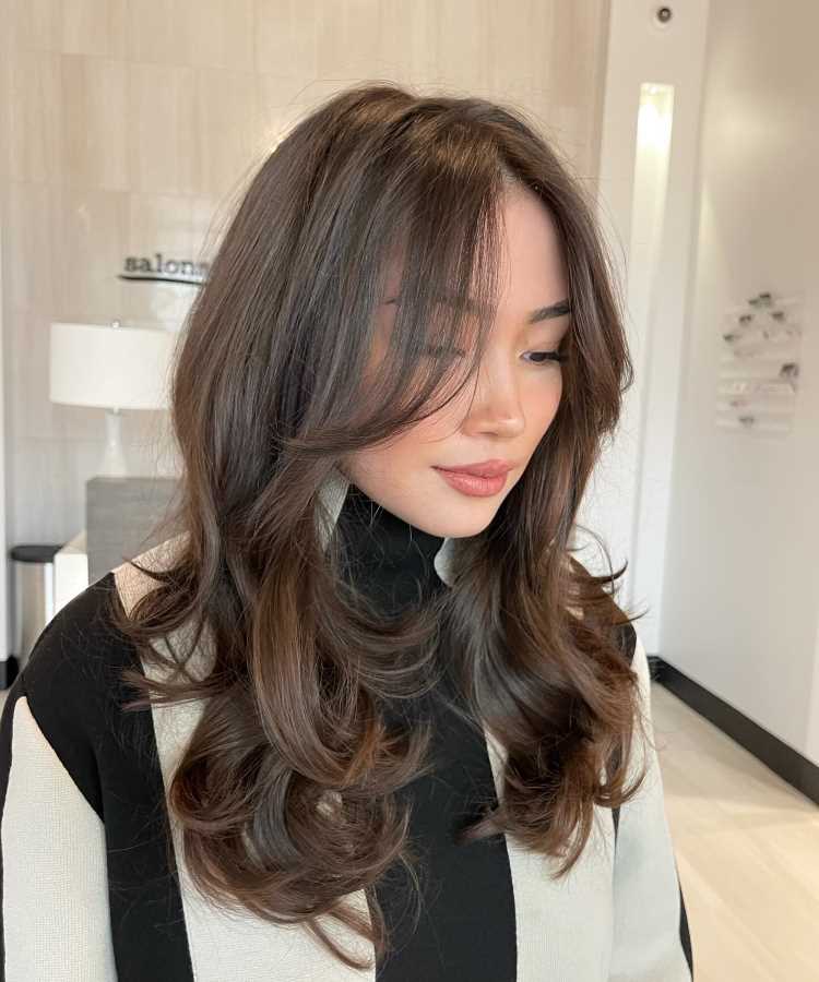 corte de cabelo em u medio