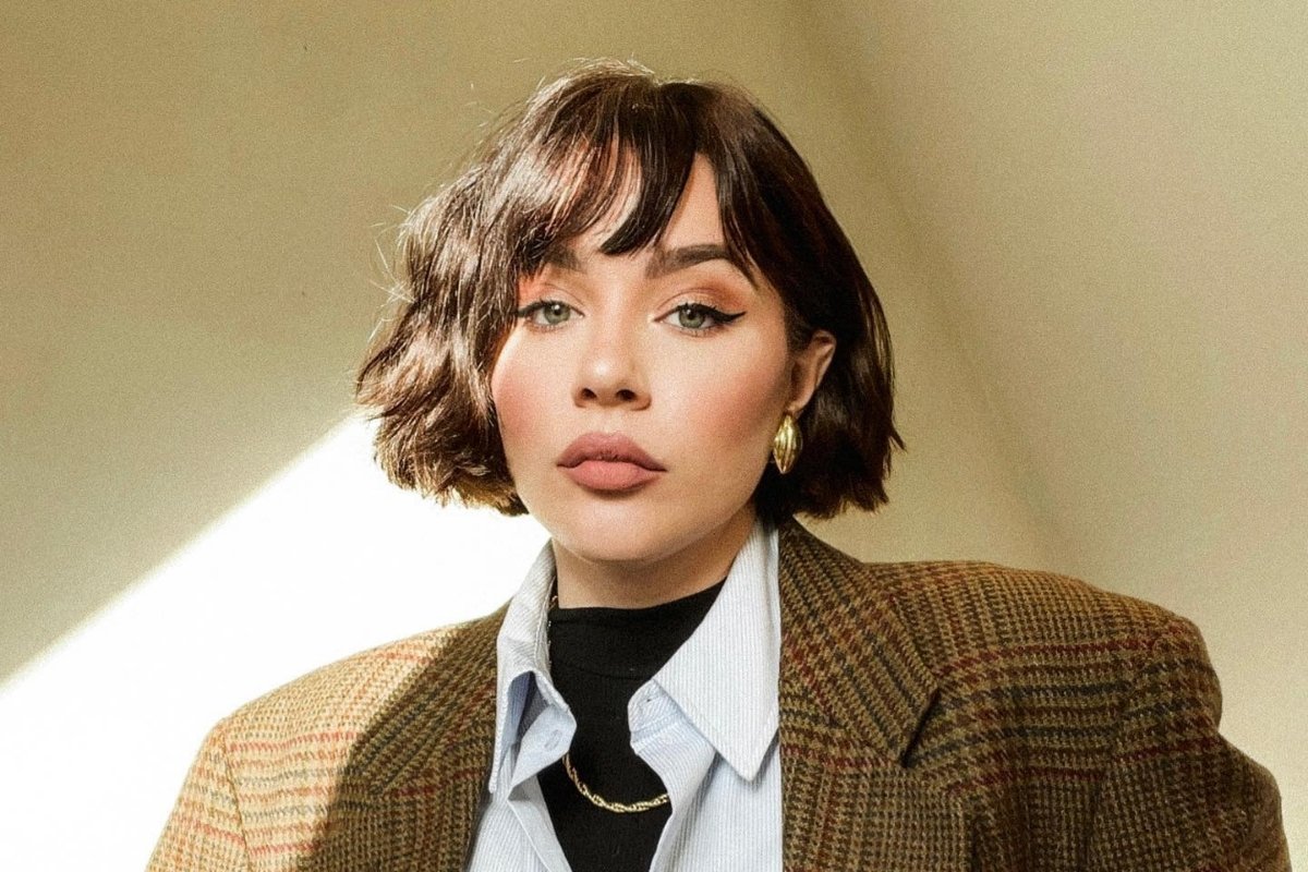 Cortes Chanel para mulheres 50+: Rejuvenesça com estilo