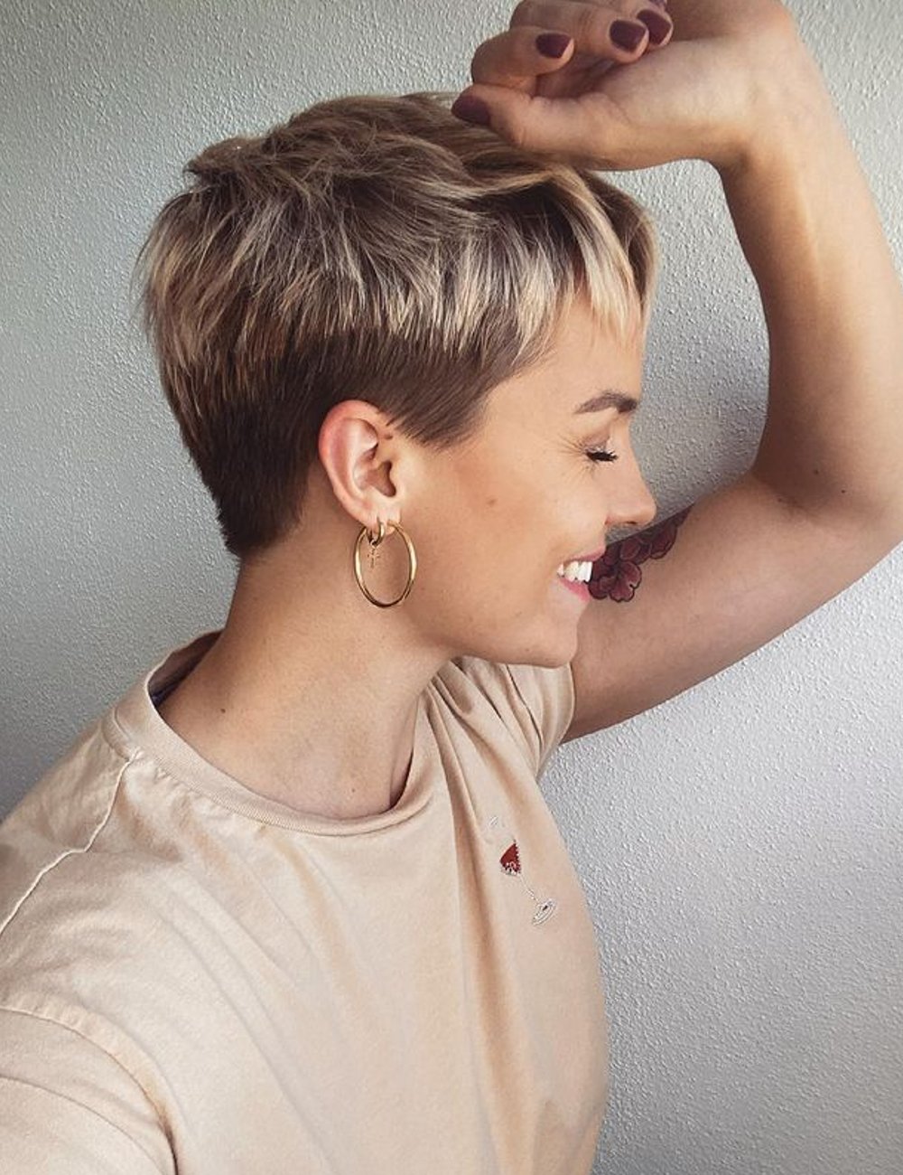corte degradê feminino para dar volume