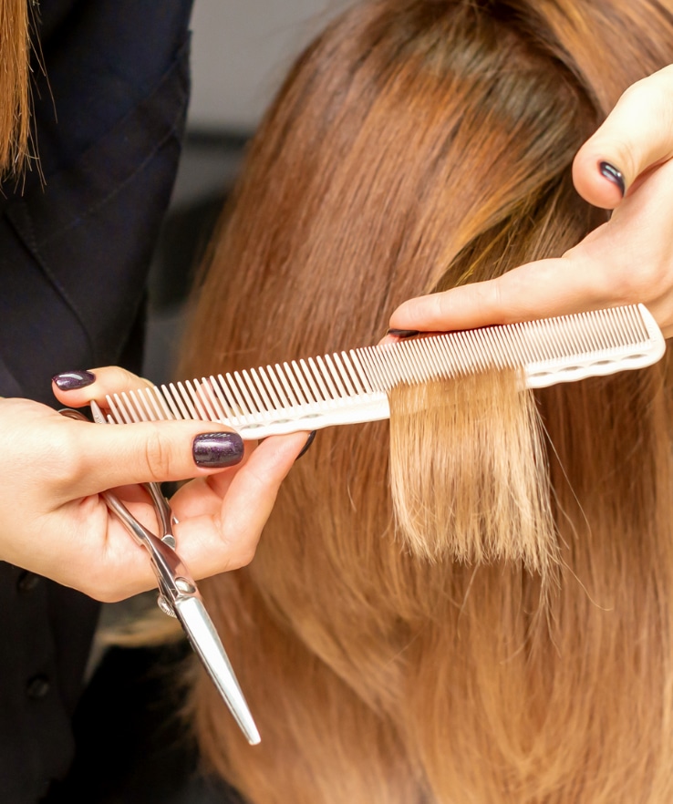 Blunt Cut em cabelos longos: Elegância e modernidade em 2025