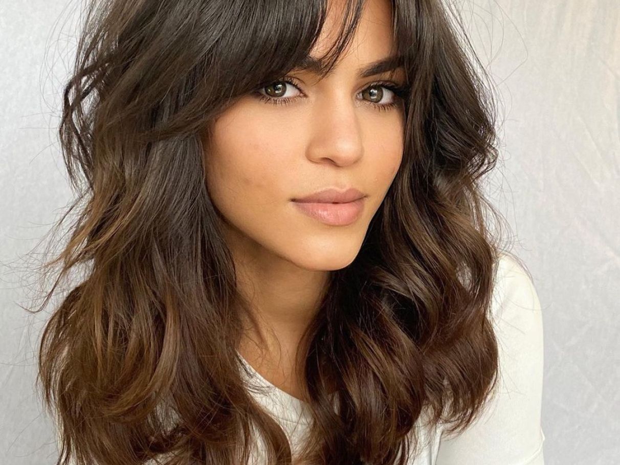 corte de cabelo feminino médio