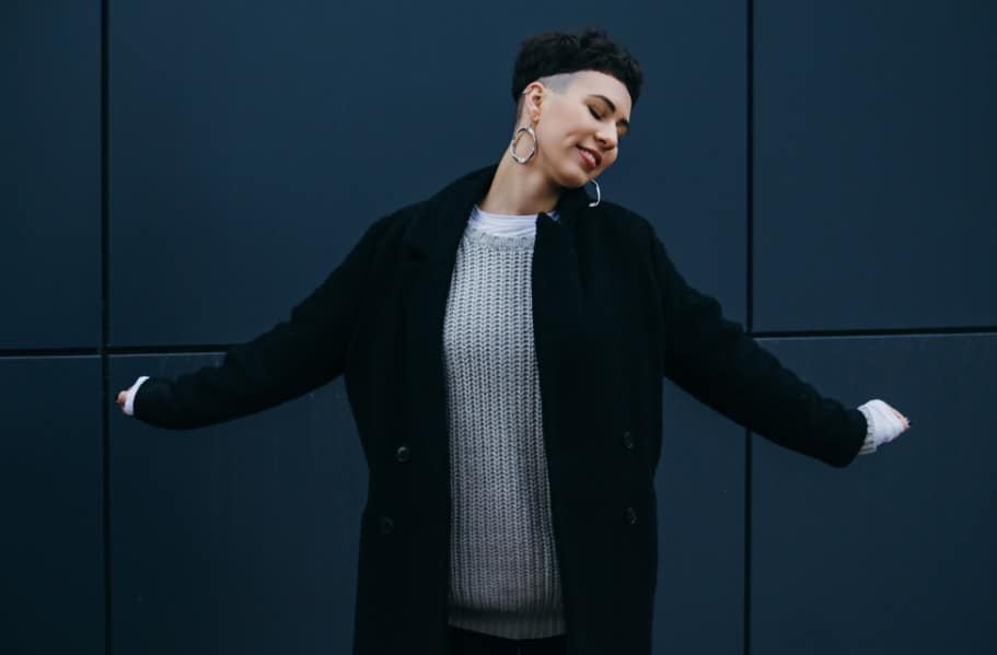 5 ideias de títulos:
1. Cortes de Cabelo na Nuca: As Tendências Que Vão Dominar 2025/2026
2. Do Clássico ao Ousado: Descubra os Cortes de Cabelo com Foco na Nuca
3. Undercut e Nuca Batidinha: Os Cortes Que Vão Transformar Seu Visual
4. Como Usar a Nuca a Seu Favor: Cortes que Rejuvenessem e Dão Leveza
5. Personalize Seu Corte: Ideias de Hair Tattoo e Texturas na Nuca