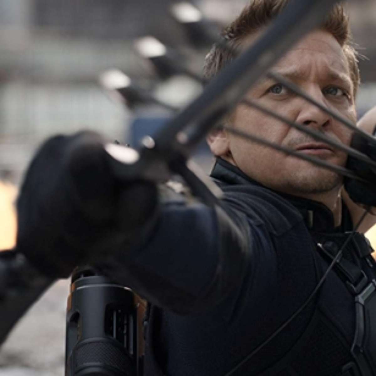 A Evolução dos Cortes do Gavião Arqueiro no MCU: Do Clássico ao Ronin