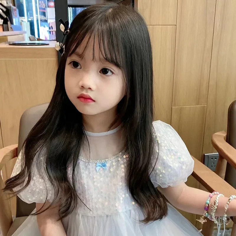 Cortes de Cabelo Ondulado para Adolescentes: Transição e Estilo