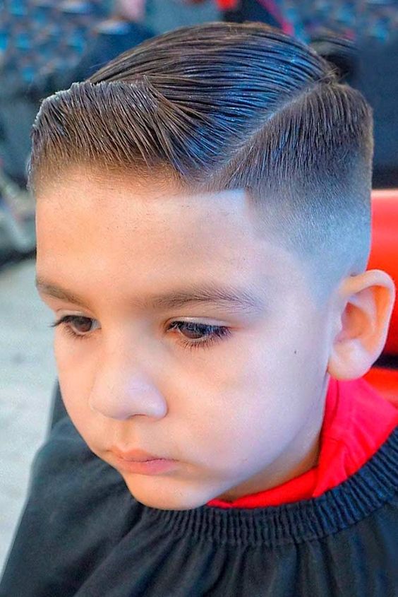 corte de cabelo infantil masculino liso grande
