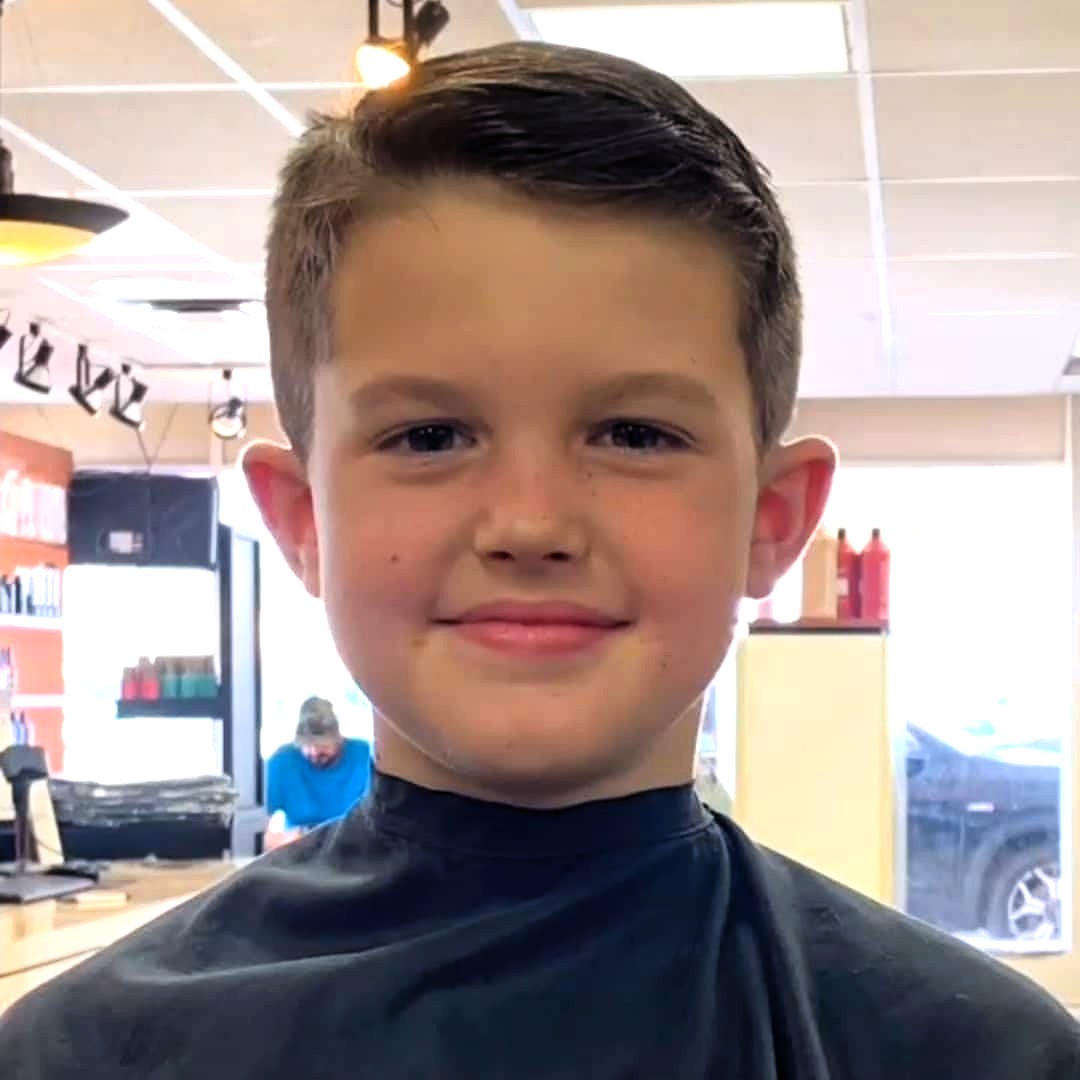 corte de cabelo infantil masculino liso grande