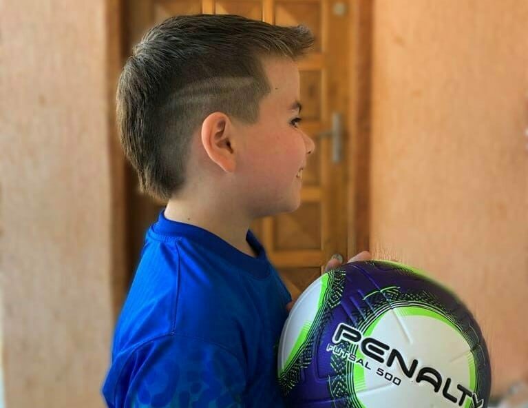 Os Melhores Produtos para Estilizar seu Corte de Jogador