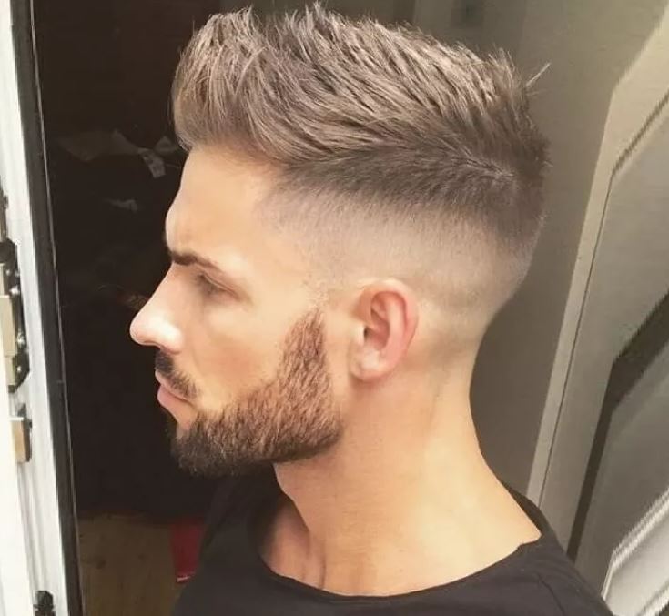 Como Manter seu Low Fade Impecável: Guia de Cuidados e Produtos