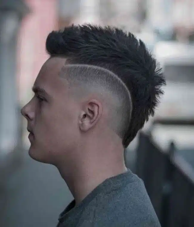 Moicano para Cabelos Cacheados e Crespos: Dicas de Estilo e Cuidado