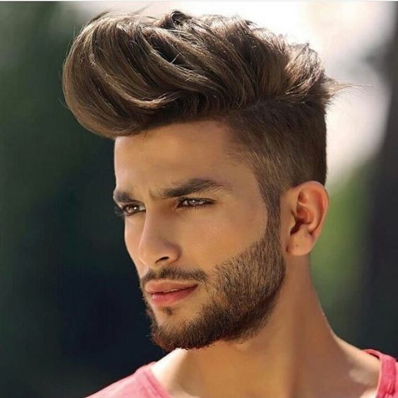 Topete com Degradê: Qual o Melhor Estilo para Você?