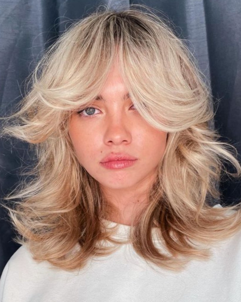 Franja Cortina e Wolf Cut: A Combinação Perfeita para um Visual Moderno