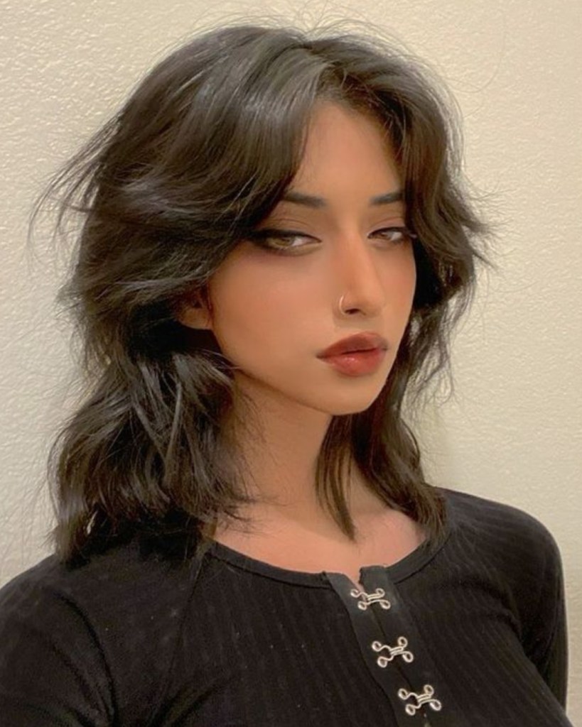 Como Adaptar o Wolf Cut para Diferentes Tipos de Rosto e Texturas