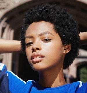 corte em cabelo crespo