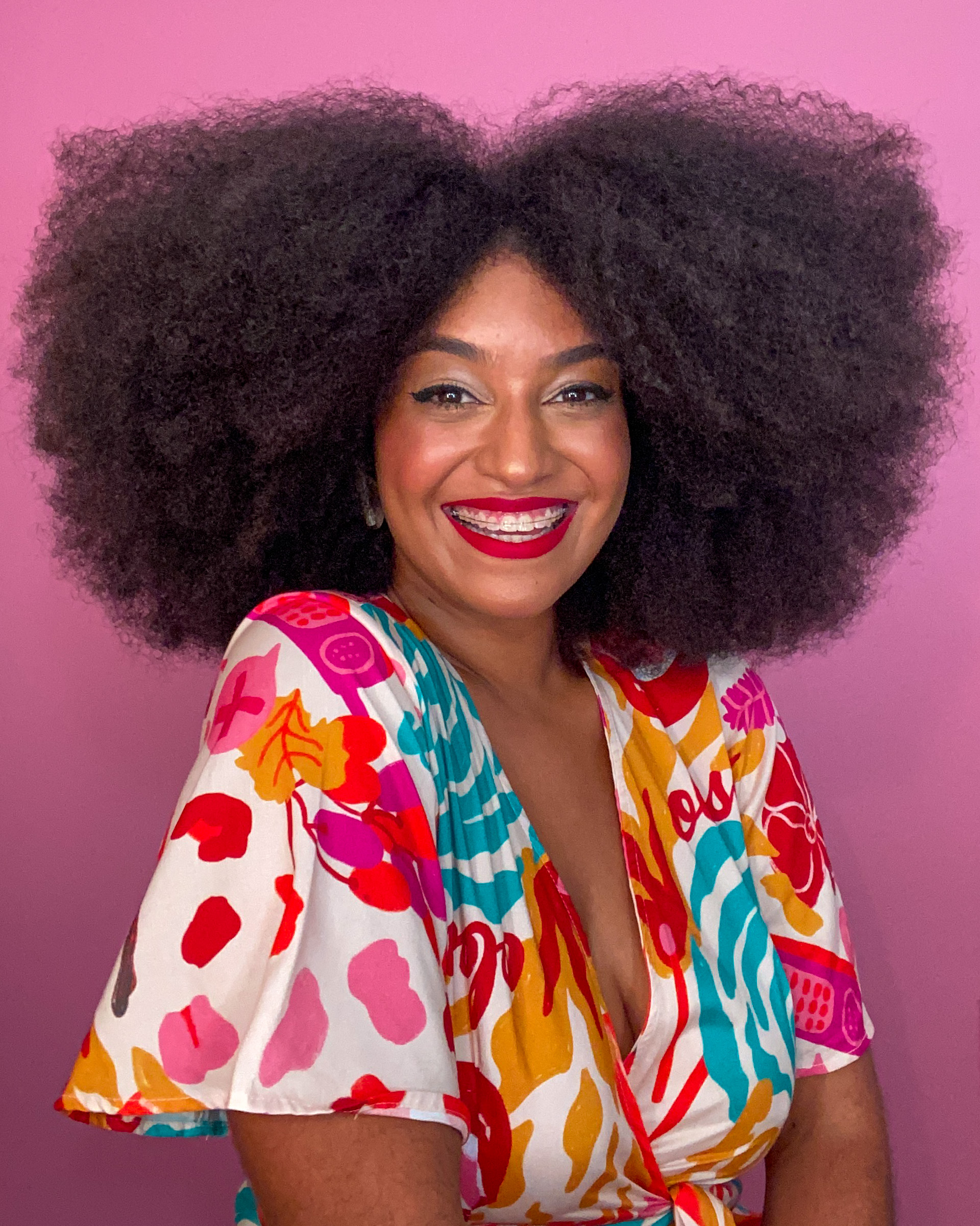 Desvendando o Tapered Cut e o Buzz Cut para Cabelos Crespos