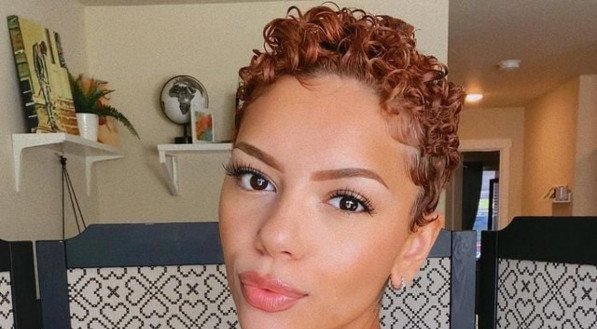 corte pixie cacheado