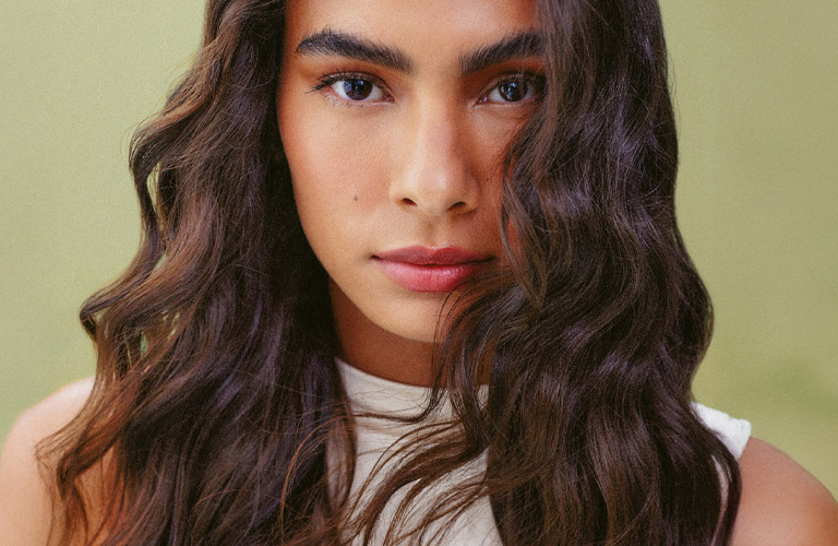 Guia Completo: Como o Butterfly Cut Transforma Cabelos Longos e Médios