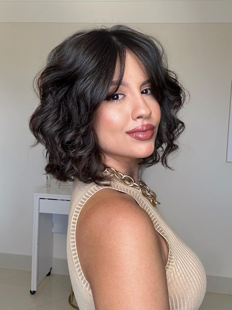 cortes de cabelo chanel de bico com franja