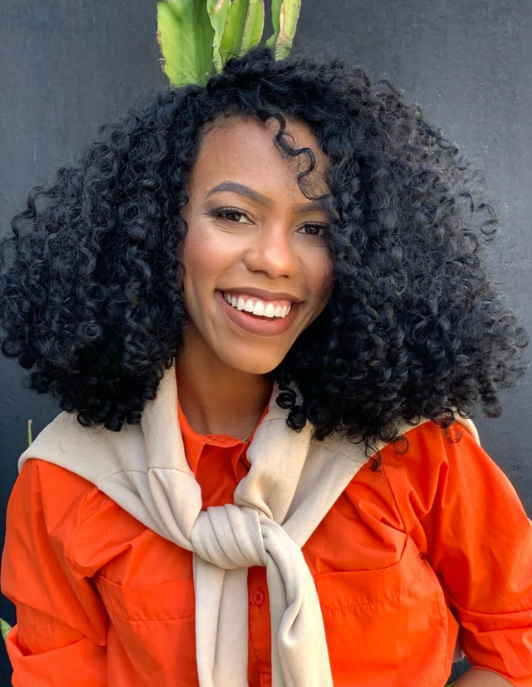 Guia Completo: Como Escolher o Corte em Camadas Ideal para Seus Cachos