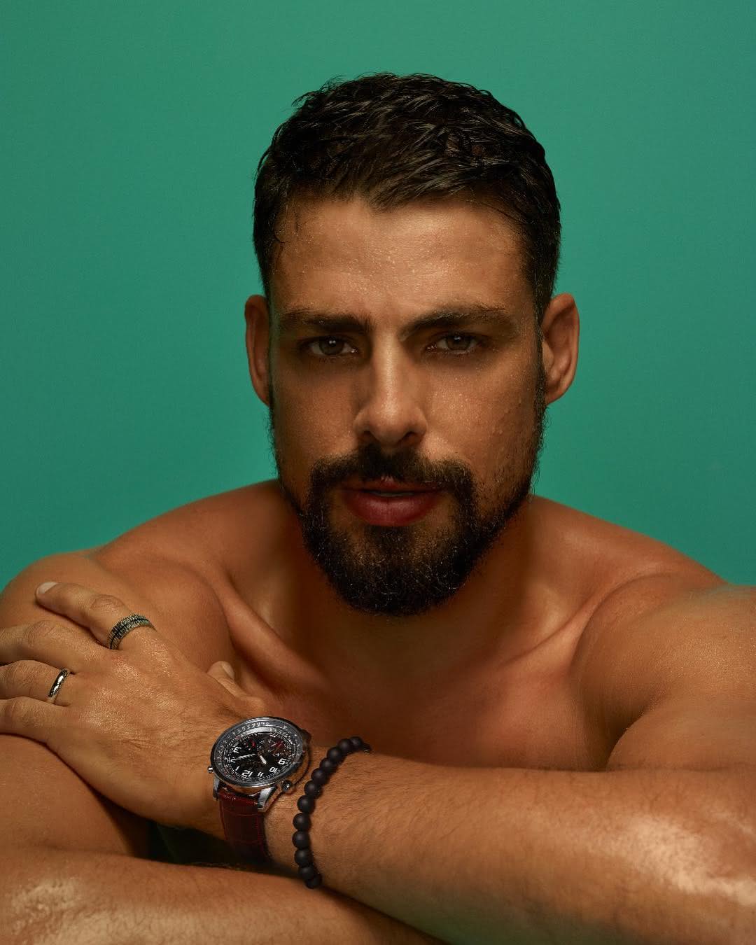 Guia Completo: Como Estilizar Cabelo Grosso Masculino