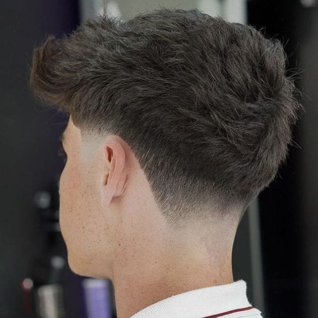 v na nuca corte