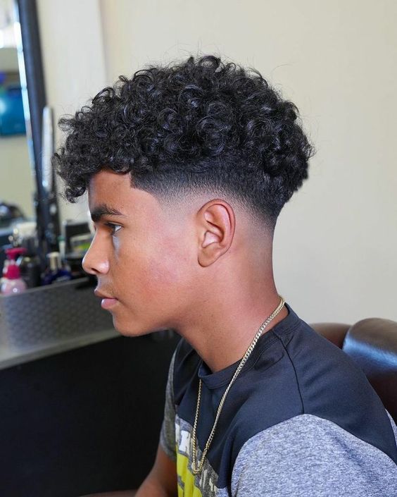 cortes de cabelo crespo para quem tem pouco cabelo