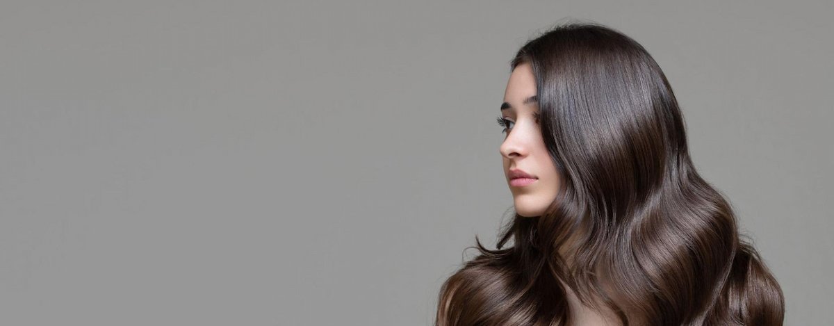 erros comuns ao cortar cabelo ondulado e como evitar o efeito pirâmide