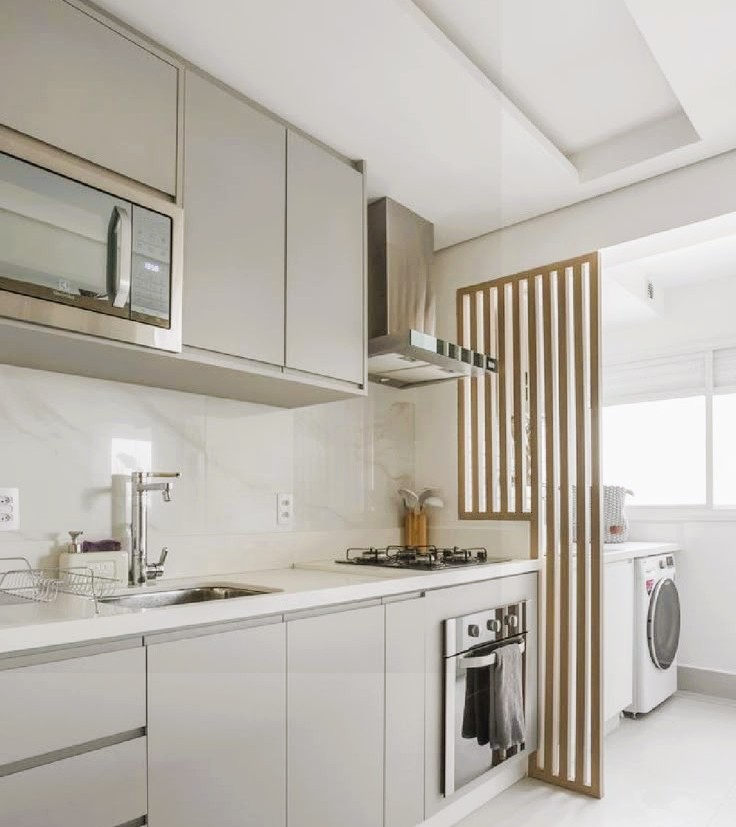 Como Escolher a Melhor Divisória para Cozinha e Lavanderia Integradas