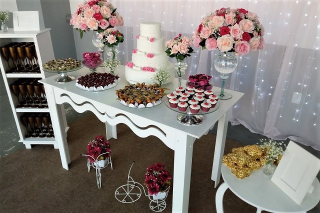 Iluminação LED para Festa de 15 Anos: Crie Ambientes Dinâmicos e Inesquecíveis