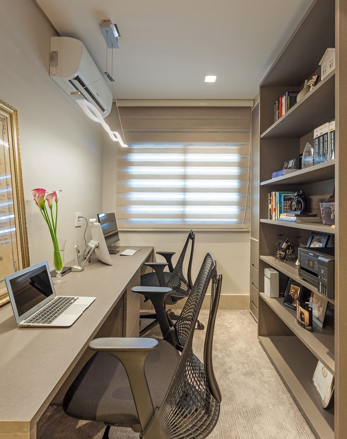 Tendências de Decoração 2025: Materiais Naturais para um Ambiente Acolhedor