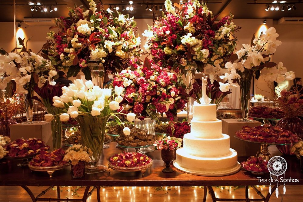 decoração casamento marsala clássico