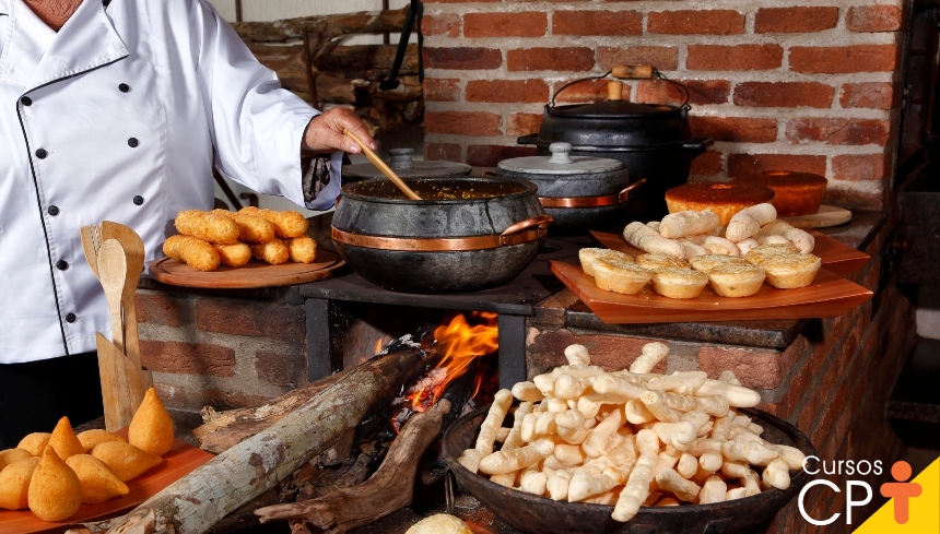 cozinha mineira com azulejos