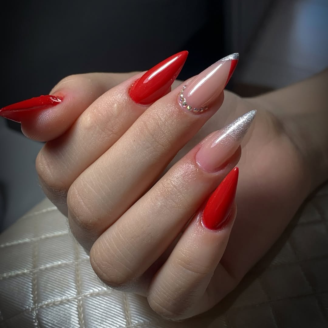 unha stiletto 3d