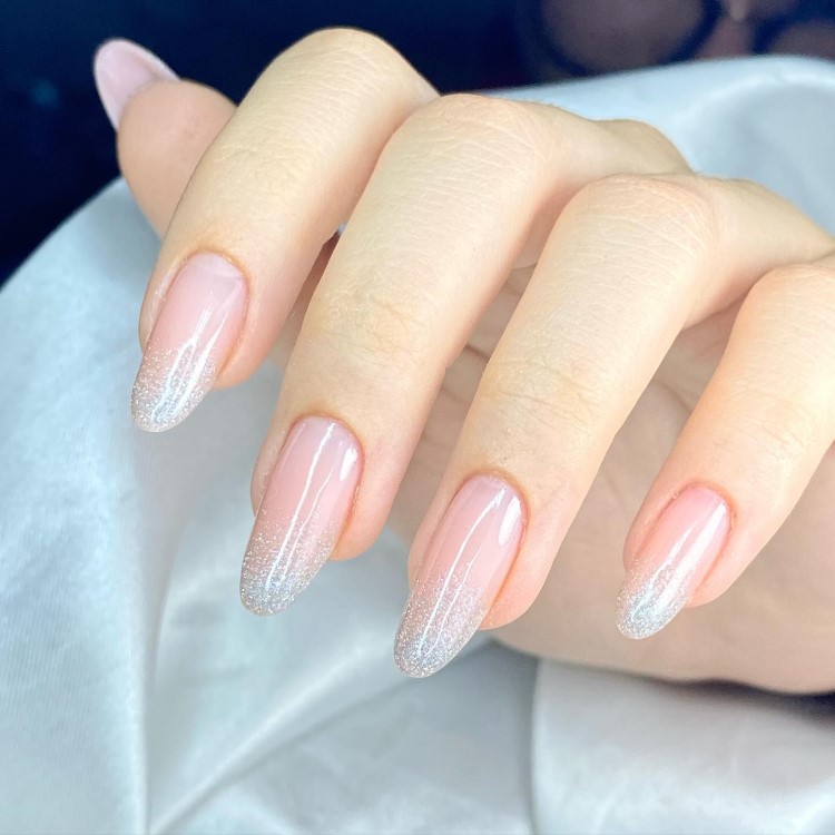 Unhas com glitter