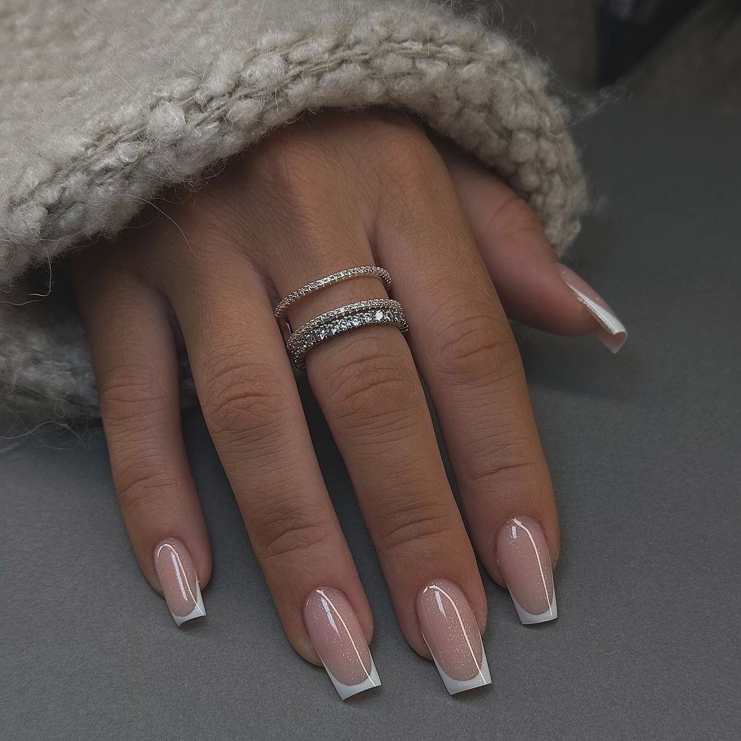 Unhas cromadas